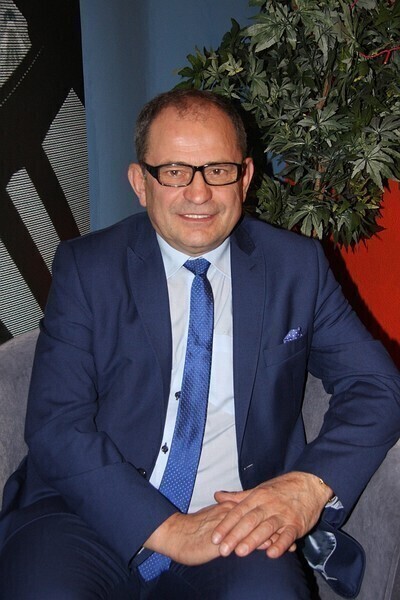 Zdjęcie 8: Więcej biegać, zgolić wąsy