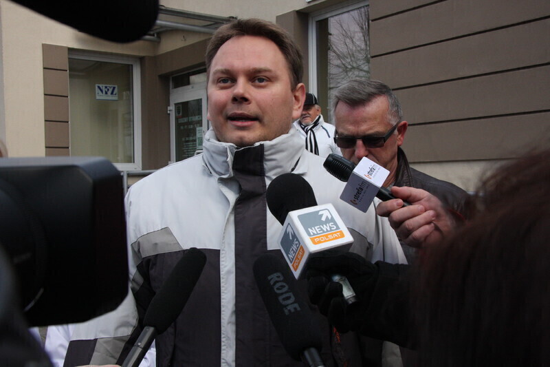 Zdjęcie 5: Lekarze podpisali umowy, ale mogą je wypowiedzieć