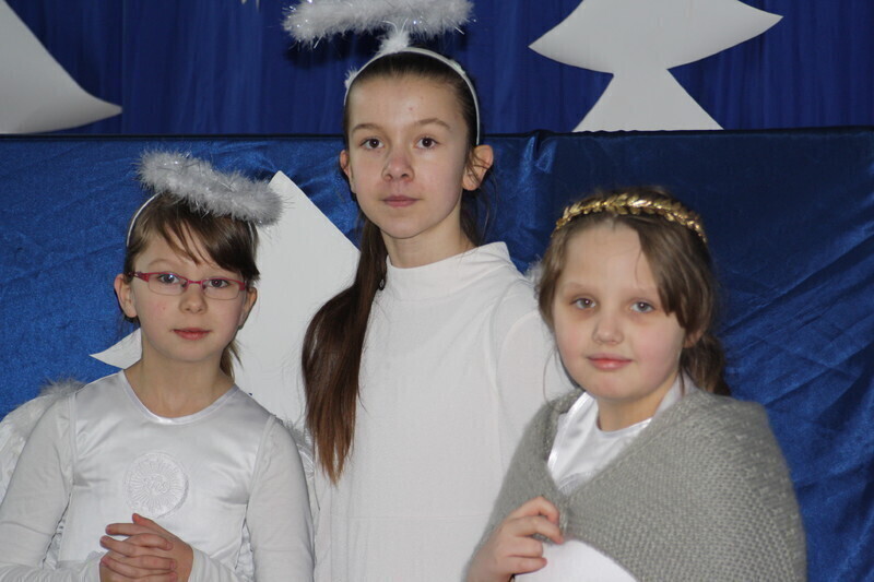 Zdjęcie 6: Jasełka i wspólne kolędowanie w Bujnach