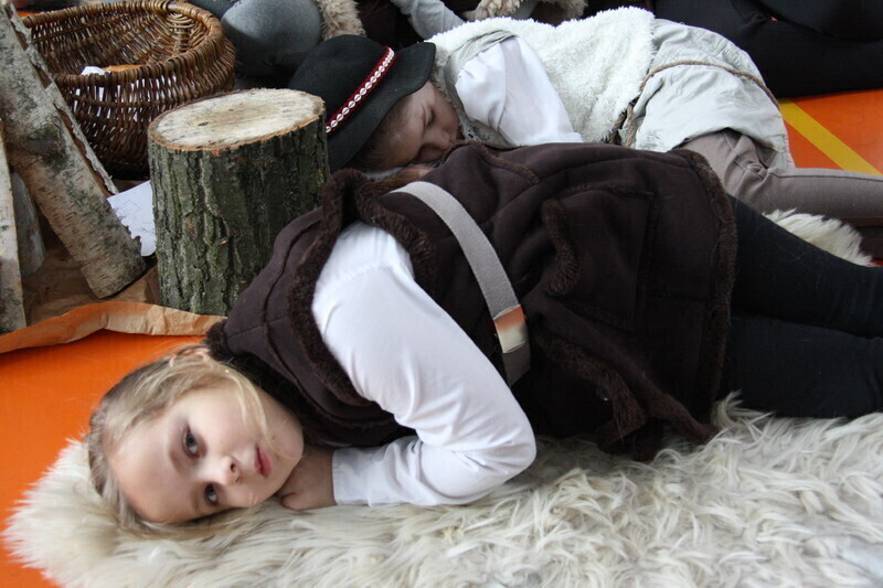 Zdjęcie 10: Jasełka i wspólne kolędowanie w Bujnach