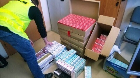 Posiadała ponad 2 tysiące paczek papierosów bez akcyzy