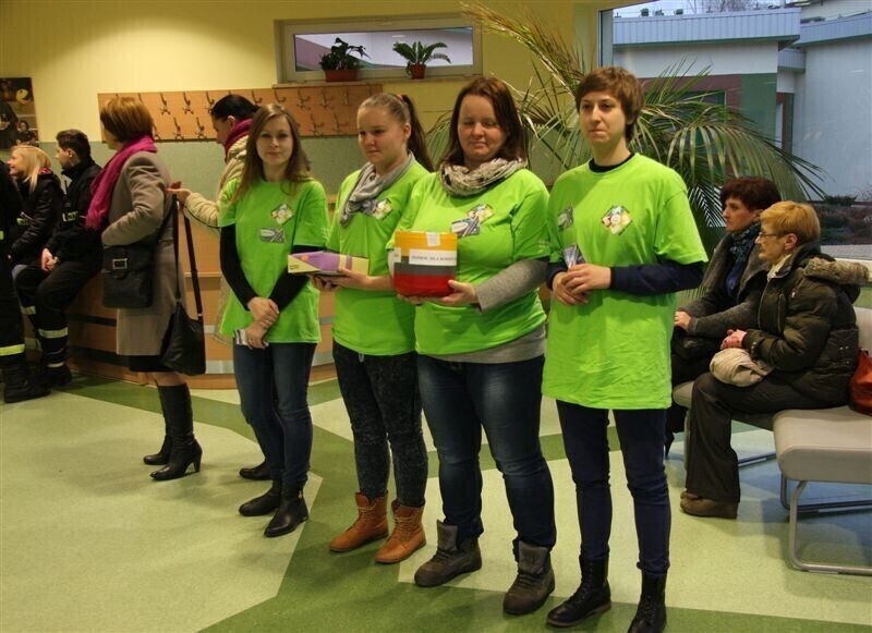 Zdjęcie 4: Zagrali dla rodziny z Moszczenicy