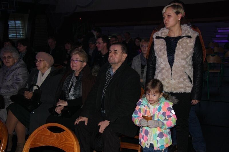 Zdjęcie 18: Zagrali dla rodziny z Moszczenicy