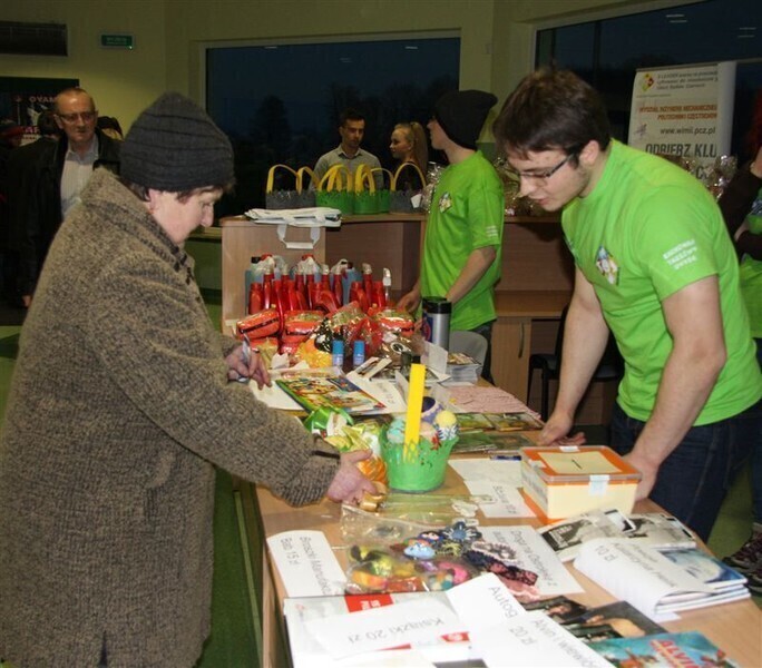 Zdjęcie 26: Zagrali dla rodziny z Moszczenicy