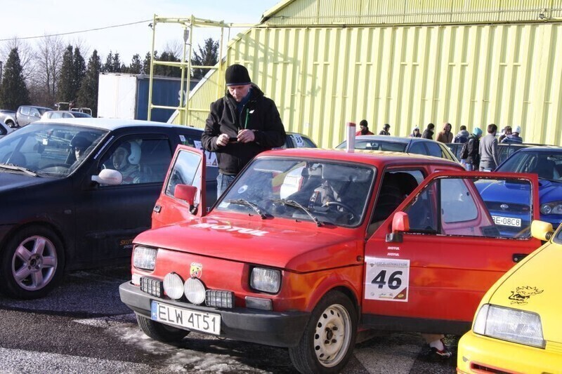 Zdjęcie 14: Pisk opon na lotnisku w Piotrkowie 