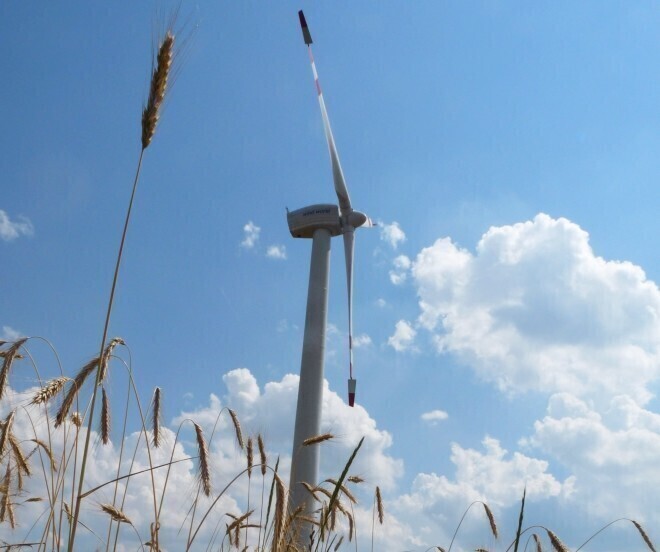 Czy wiatraki przegonią paralotniarzy