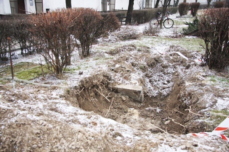 Zdjęcie 3: Kiedy zasypią dziury przy ul. Hutniczej? 