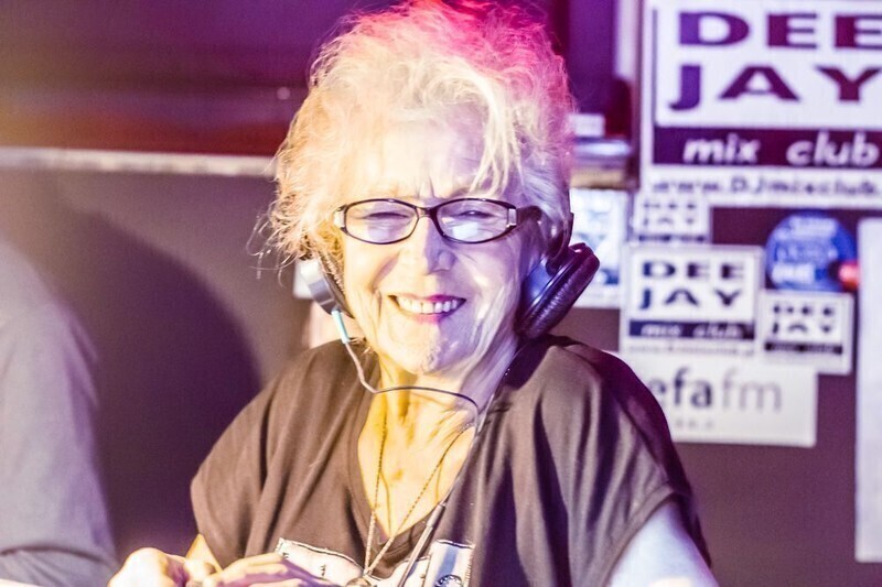 Zdjęcie 6: Najstarsza didżejka w Polsce grała w piotrkowskim klubie 