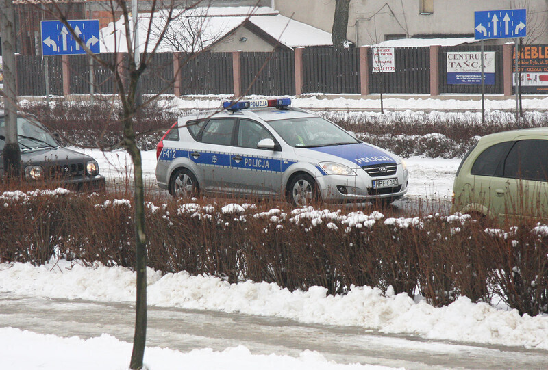 Zdjęcie 3: Dachował w Al. Piłsudskiego