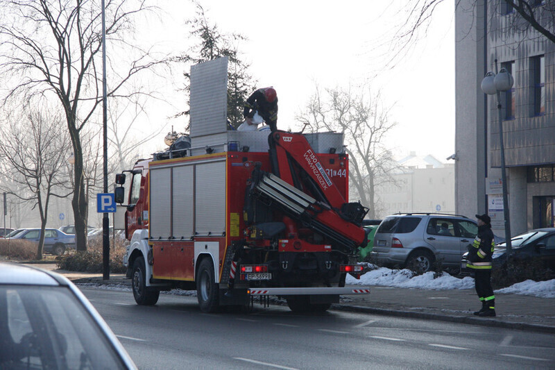 Zdjęcie 12: Kolizja na skrzyżowaniu al. 3 Maja i Al. Kopernika