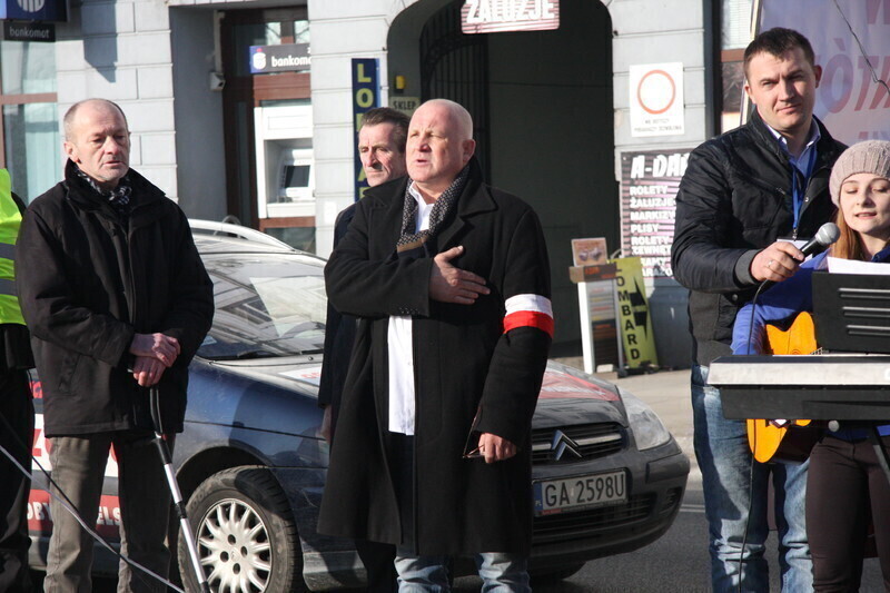 Zdjęcie 17: Rolnicy wręczyli staroście postulaty