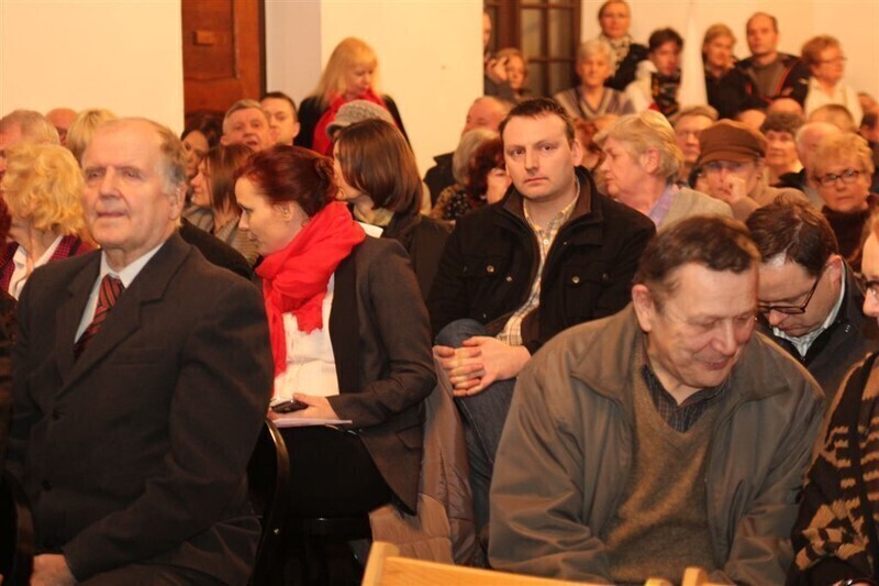 Zdjęcie 8: Andrzeja Dudę witali chlebem