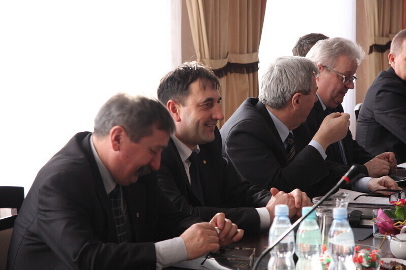 Zdjęcie 14: Wymienią się dobrymi pomysłami