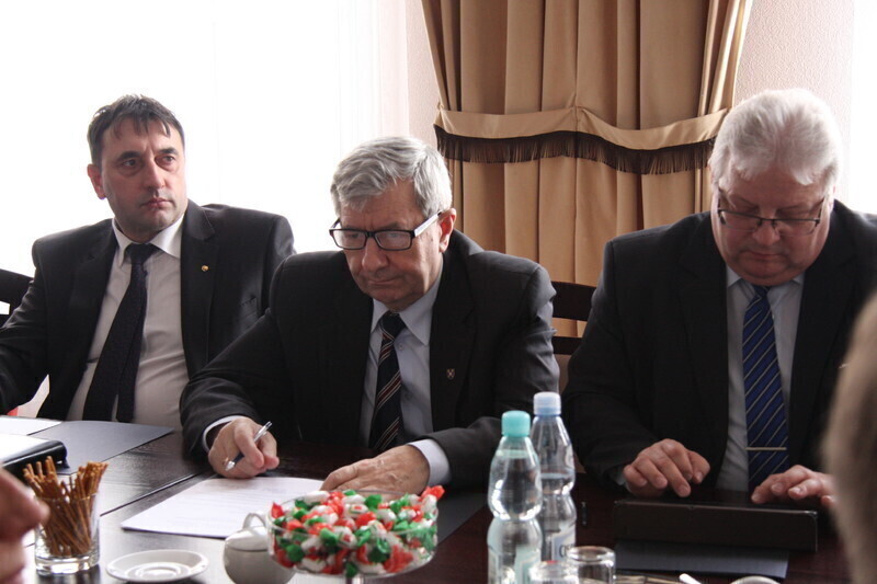 Zdjęcie 18: Wymienią się dobrymi pomysłami