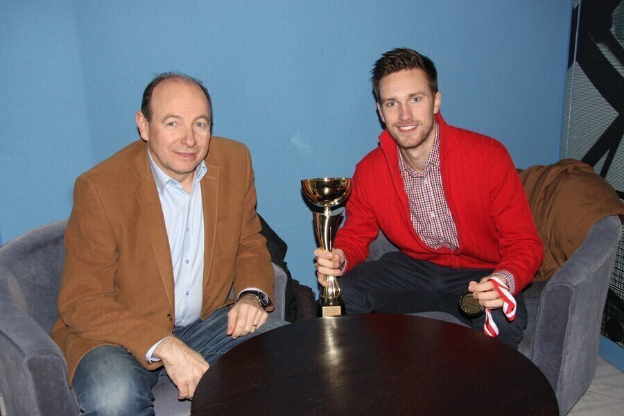 Zdjęcie 1: Tysiąc „zniszczonych” rakiet i 224 km/h