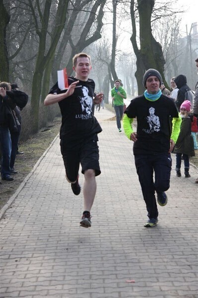 Zdjęcie 2: Prawie pół tysiąca osób pobiegło dla 