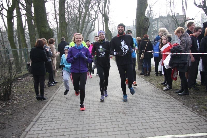 Zdjęcie 86: Prawie pół tysiąca osób pobiegło dla 