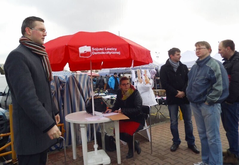 Zdjęcie 9: Piotrkowski SLD uaktywnił się na targowisku
