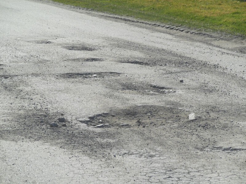 Zdjęcie 3: Ulica Wiatraczna zapomniana przez władze miasta?