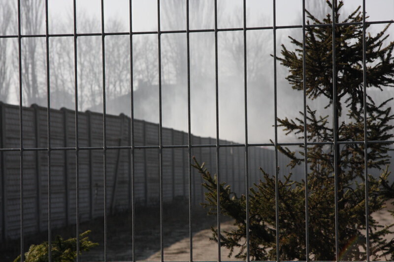 Zdjęcie 3: Przy Mireckiego zapaliły się śmieci