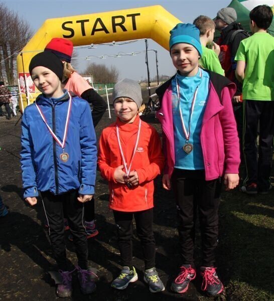 Zdjęcie 12: Święto biegania w Moszczenicy (Zdjęcia)