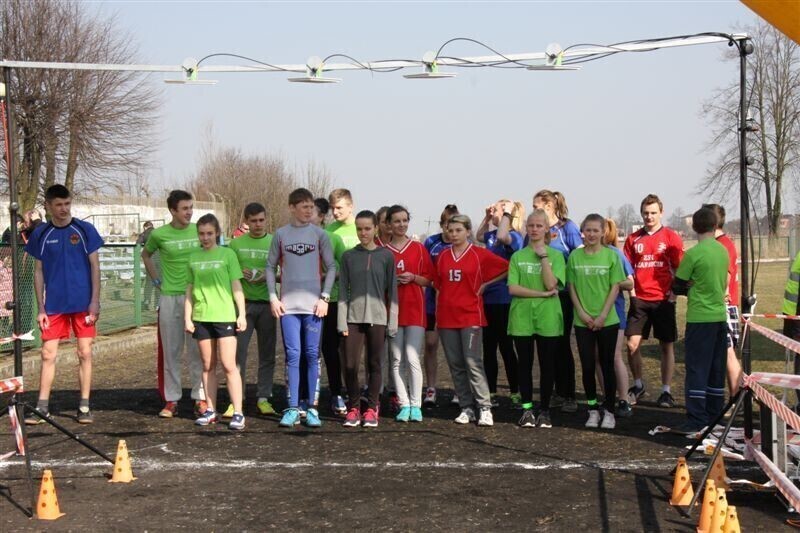 Zdjęcie 23: Święto biegania w Moszczenicy (Zdjęcia)