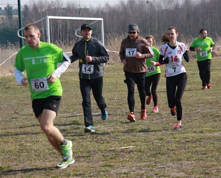 Zdjęcie 53: Święto biegania w Moszczenicy (Zdjęcia)