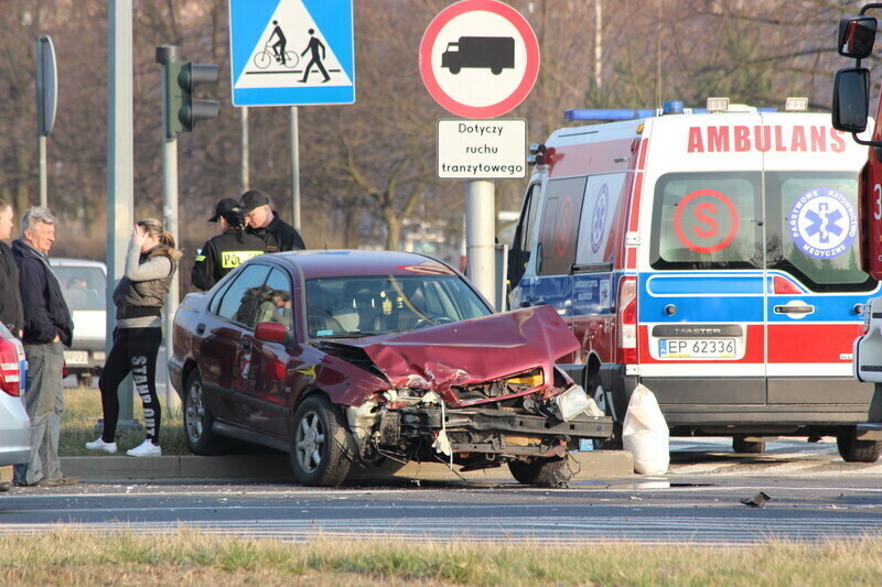 Zdjęcie 3: Kolizja na Sikorskiego