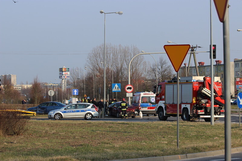 Zdjęcie 4: Kolizja na Sikorskiego