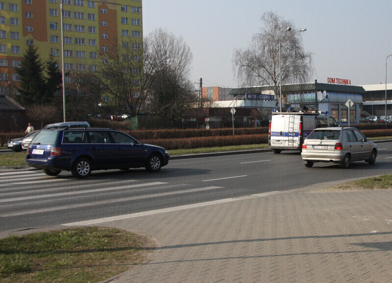 Zdjęcie 3: 67-letnia piotrkowianka potrącona na pasach