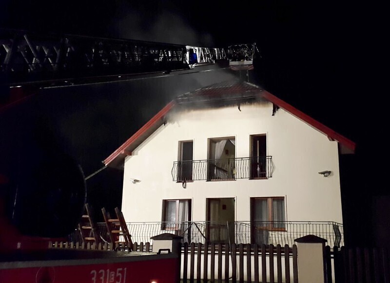 Zdjęcie 4: Pożar w Zielonym Gościńcu we Włodzimierzowie [ZDJĘCIA]