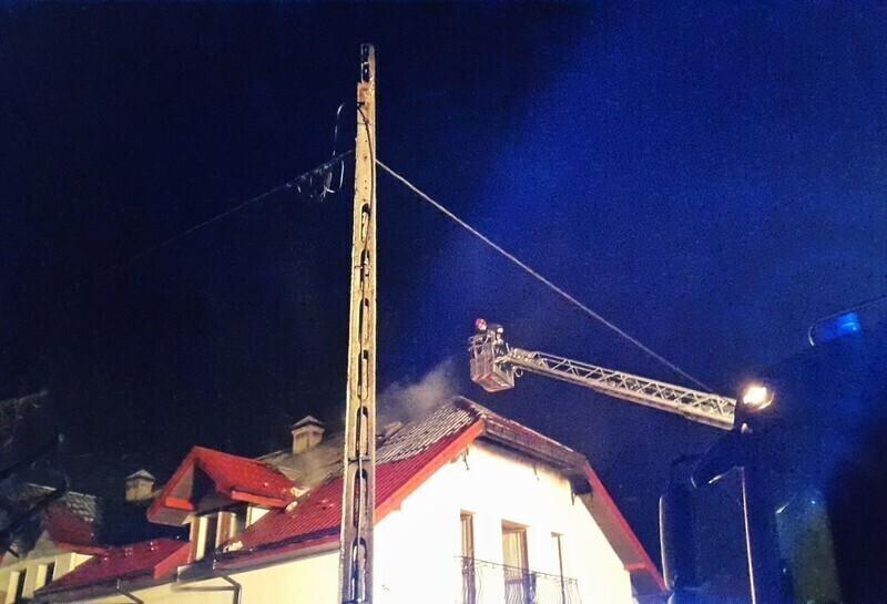 Zdjęcie 5: Pożar w Zielonym Gościńcu we Włodzimierzowie [ZDJĘCIA]