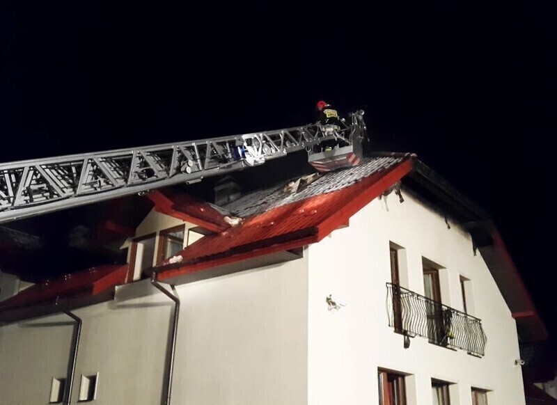 Zdjęcie 10: Pożar w Zielonym Gościńcu we Włodzimierzowie [ZDJĘCIA]