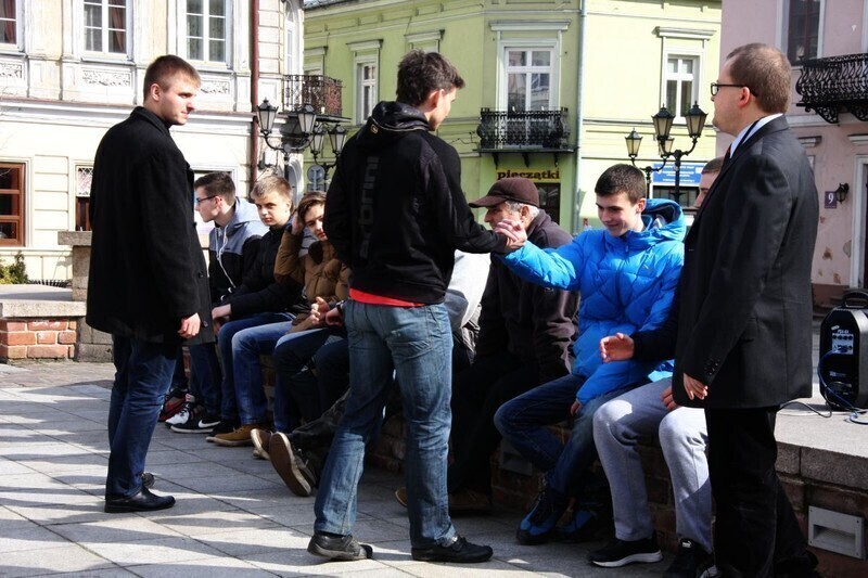 Zdjęcie 3: Marian Kowalski w Piotrkowie: Po pierwsze zlikwidować ZUS!