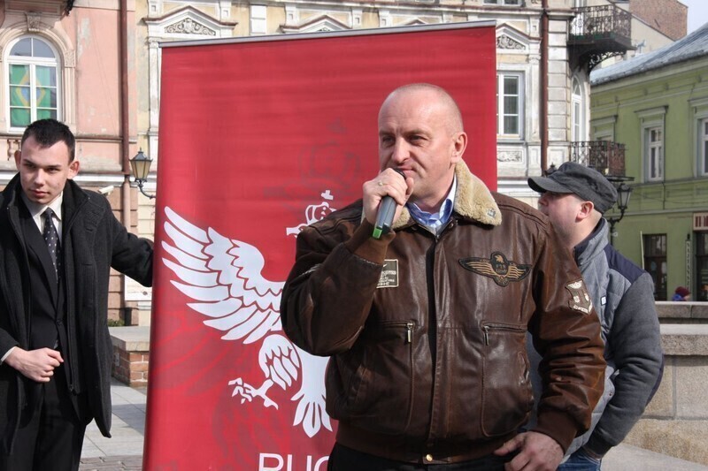 Zdjęcie 9: Marian Kowalski w Piotrkowie: Po pierwsze zlikwidować ZUS!