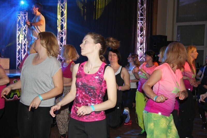 Zdjęcie 11: Zobacz, jak tańczyli zumbę na UJK!