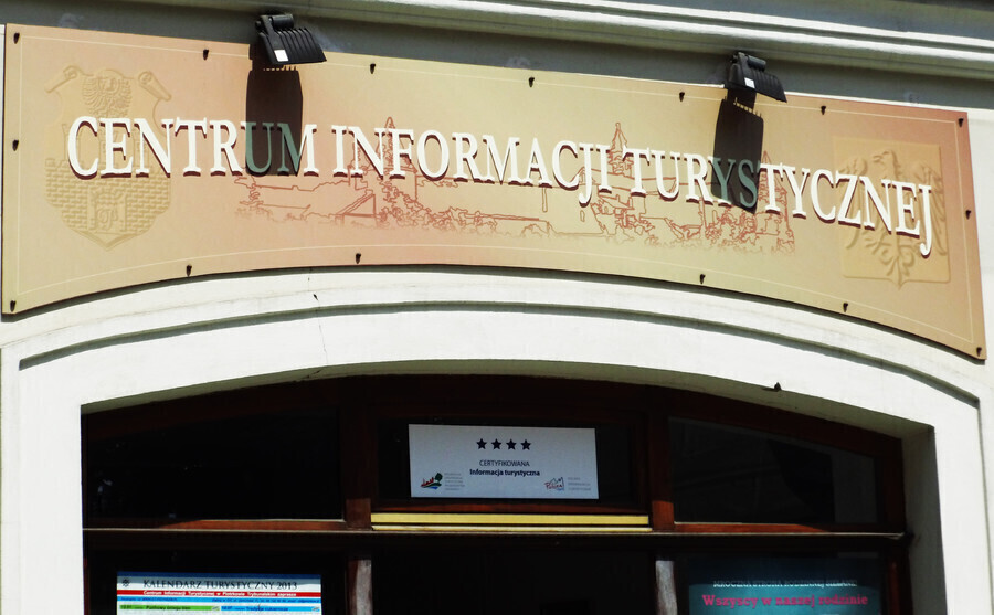 O nocnym życiu Piotrkowa czyli spacer z CIT-em