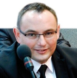 Zdjęcie 11: Sprawdź, czy twój radny ma dolary pod poduszką!