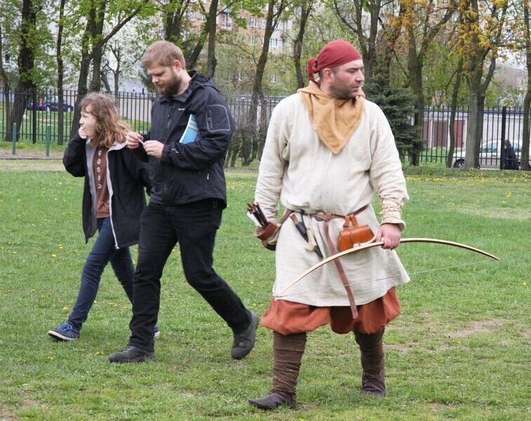 Zdjęcie 4: Festyn historyczny na boisku UJK 