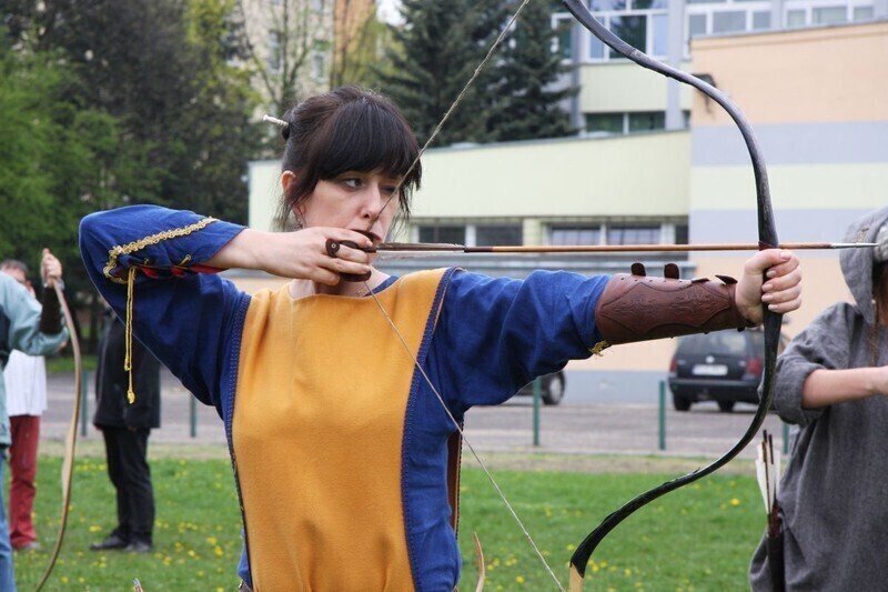 Zdjęcie 8: Festyn historyczny na boisku UJK 