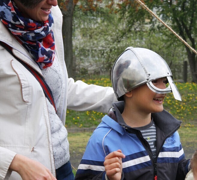 Zdjęcie 14: Festyn historyczny na boisku UJK 