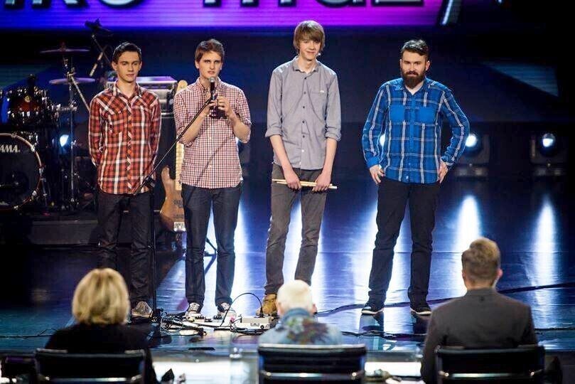 Uczestnicy Must be the music koncertują w Piotrkowie