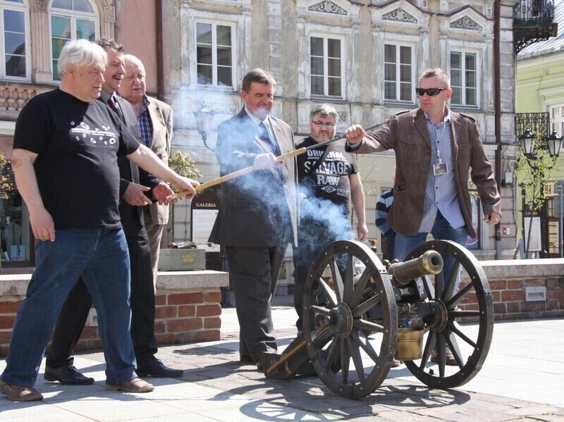Zdjęcie 8: Przyjdź na Rynek! Narysują Twoją karykaturę 