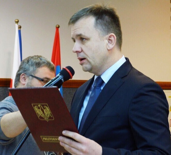 Zdjęcie 1: Rosną oszczędności prezydenta Piotrkowa 