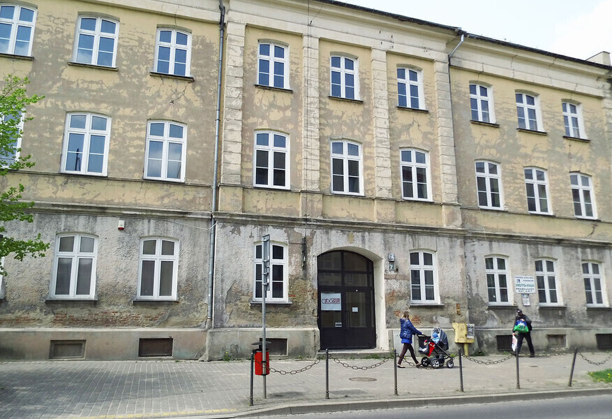 Nie ma chętnych na budynek po SP nr 10