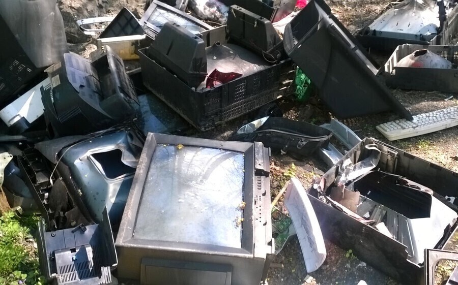 Zdjęcie 1: Niektórym ustawa śmieciowa w niczym nie przeszkadza 