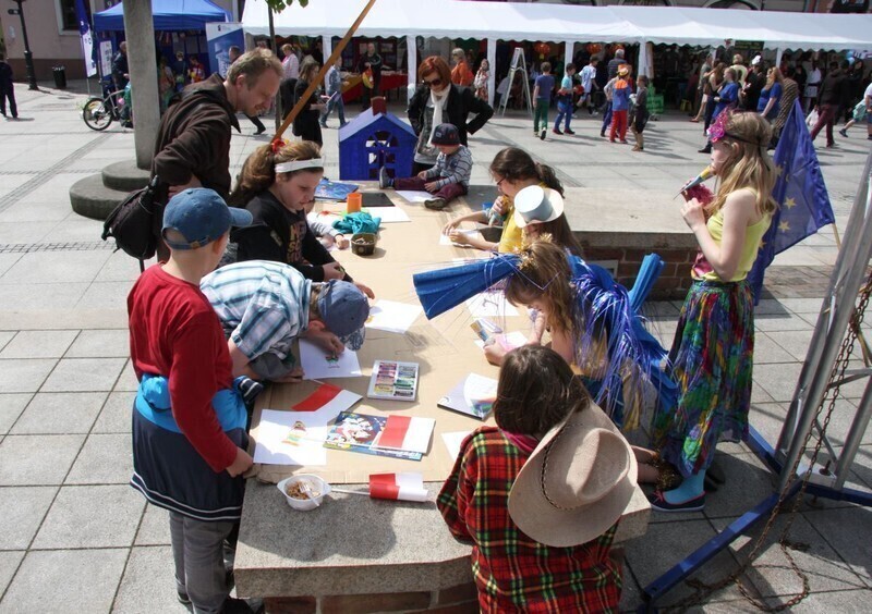 Zdjęcie 3: Dni Europy w Rynku Trybunalskim