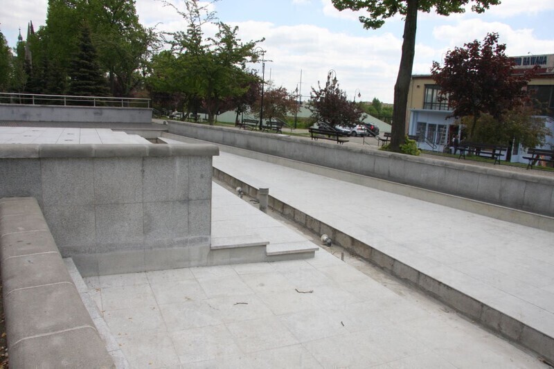 Zdjęcie 6: Piotrkowianie, zepsuliście fontannę! 