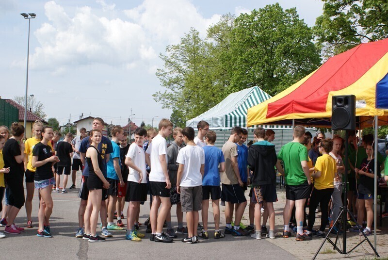 Zdjęcie 5: Wolbórz: Pobiegło ponad 200 osób