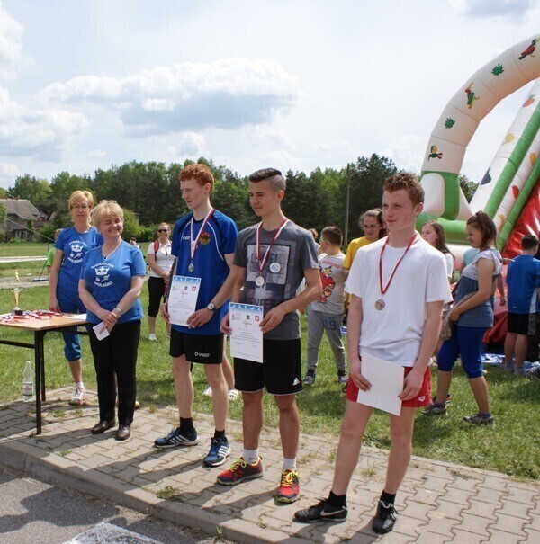 Zdjęcie 33: Wolbórz: Pobiegło ponad 200 osób